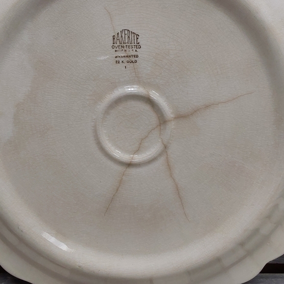 Vintage Bakerite Cake Plate 22K Gold Rim Fruits & Flowers - Picture 7 of 7